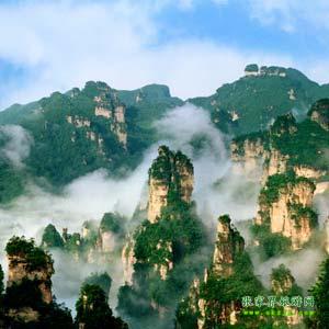 【長沙往返線路1】張家界、鳳凰古城、天子山、黃龍洞三晚四日游