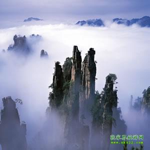 暑期夏令營(yíng)湘西精華旅游線路：長(zhǎng)沙、韶山、張家界、鳳凰純玩8日游